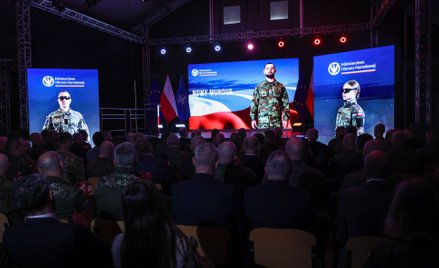 5 października MON zaprezentował nowe mundury dla Wojska Polskiego