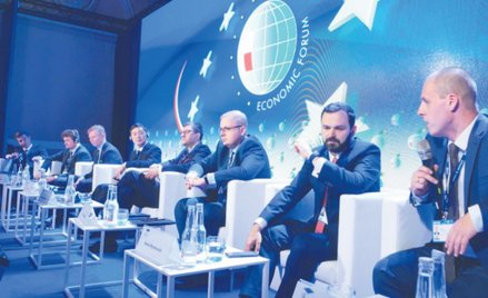 Impuls do rosnącej roli gazu płynie z UE, która zaostrza politykę klimatyczną – zwracano uwagę podcz