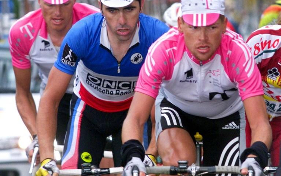 Laurent Jalabert (w środku)