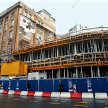 Wysokość gmachu będzie nawiązywała do kamienicy z Traffikiem. Budowa zakończy się w 2011 roku