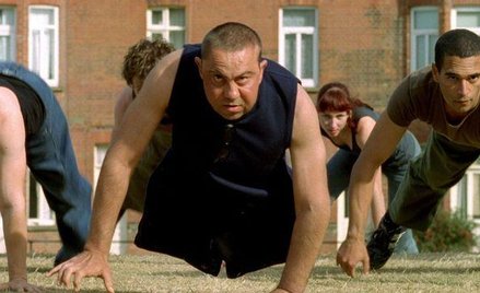DV8 – Physical Theatre, „Koszt życia”, 2004