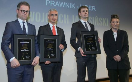 Wyróżnieni w kategorii Rekomendacje/prawnik lider: Bartosz Krużewski (Clifford Chance), Grzegorz Nam