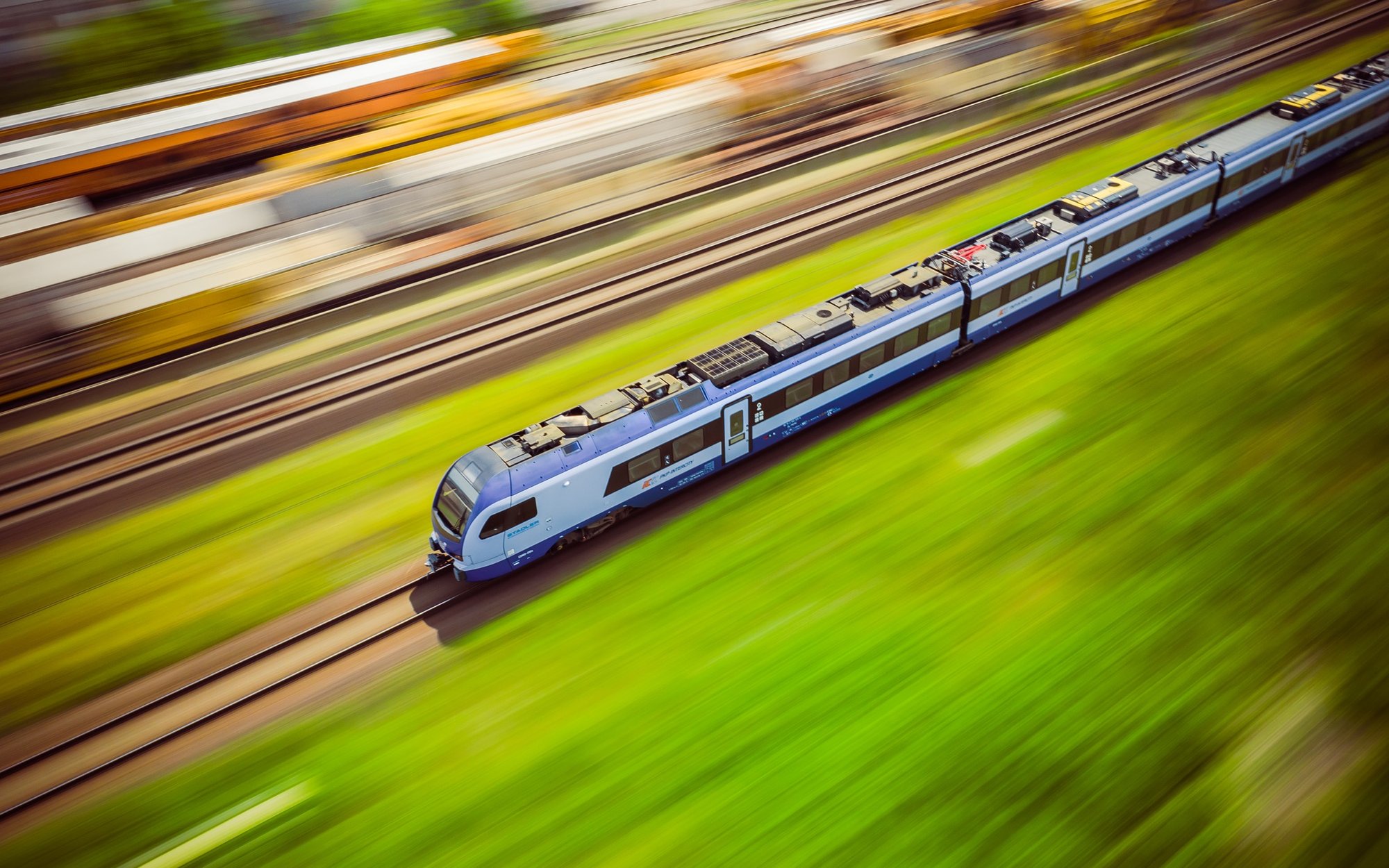 Czy przewoźnicy mogą bezkarnie demolować rozkład jazdy pociągów?