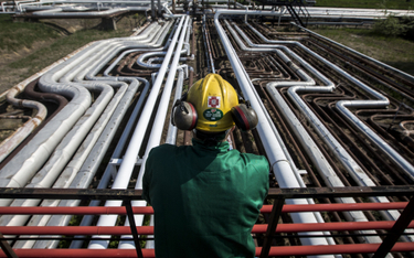 Brudna rosyjska ropa nie zablokuje rafinerii w Płocku