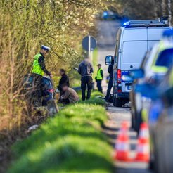 W wypadku zginął poseł Lewicy, Łukasz Litewka. Potrącił go samochód, kiedy jechał na rowerze. Miał 3