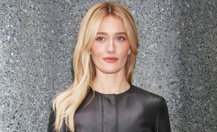 Sarah Pidgeon urodziła się w 1996 roku, dorastała w Michigan. Ukończyła prestiżową Interlochen Arts 