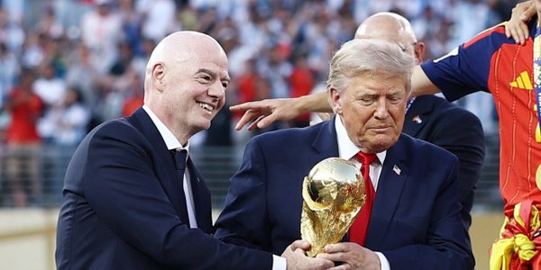 Gianni Infantino, sprzedawca marzeń