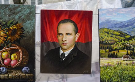Portret Bandery sprzedawany na jednym z targowisk we Lwowiec
