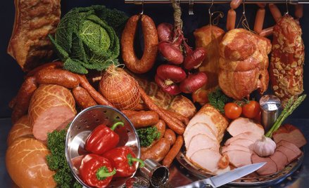 Sondaż: Ilu Polaków je mięso w wigilię