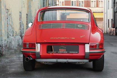 Porsche 911 to jeden z najsłynniejszych klasyków. Pierwsza generacja jest najcenniejsza. Od lat 60. 