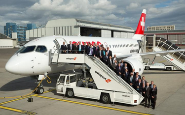 LOT patrzy jak lata Bombardier CSeries