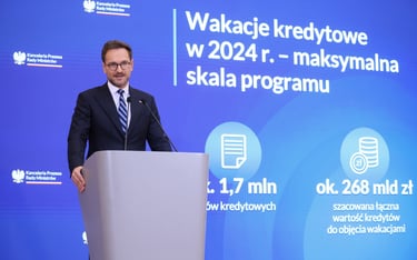 Minister rozwoju i technologii Waldemar Buda na konferencji prasowej po posiedzeniu rządu