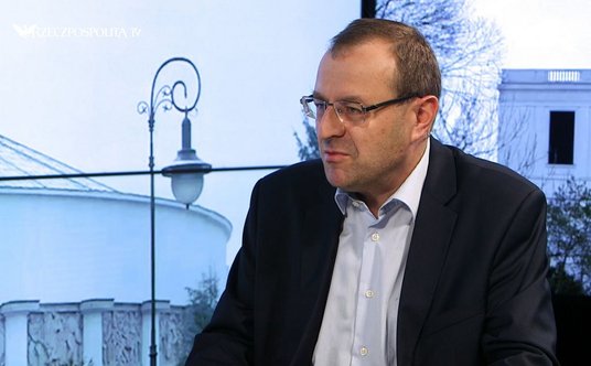 "Nie widzę dalszej możliwości uczestnictwa w pracach jury" - oświadczył prof. Antoni Dudek