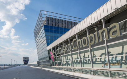Lotnisko Chopina: sierpień z niewielkim wzrostem
