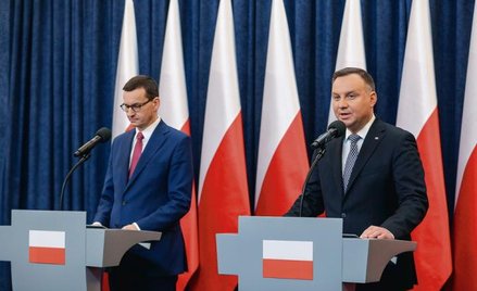 Premier Mateusz Morawiecki i prezydent Andrzej Duda.