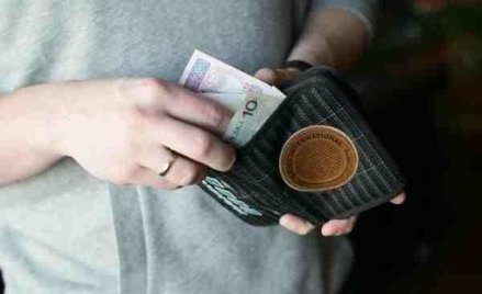 W Polsce z roku na rok rośnie ogólna kwota przeterminowanego zadłużenia, na którą składają się międz