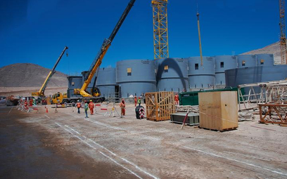 W marcu 2012 r. za 9,4 mld zł KGHM kupił kanadyjską Quadrę, która posiada kopalnię miedzi w Chile (n