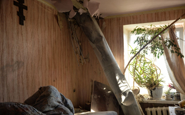 Rosyjska rakieta w cywilnym mieszkaniu na obrzeżach Charkowa