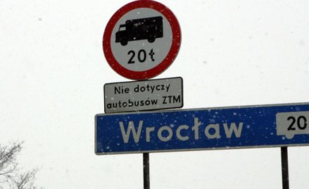 Radni nie mogą nakazać prezydentowi, by ograniczył wjazd ciężarówek do miasta - wyrok WSA