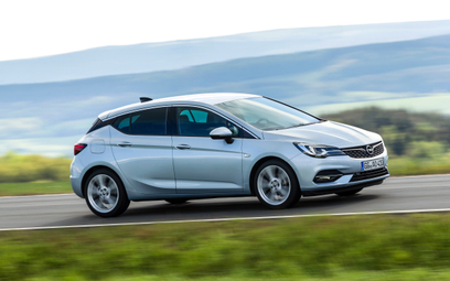 Opel Astra. Po liftingu jeszcze bardziej komfortowy i oszczędny