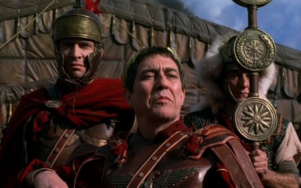 9 milionów dolarów za odcinek: „Rzym” („Rome”). Superprodukcja HBO i BBC była zaplanowana na 5 sezon