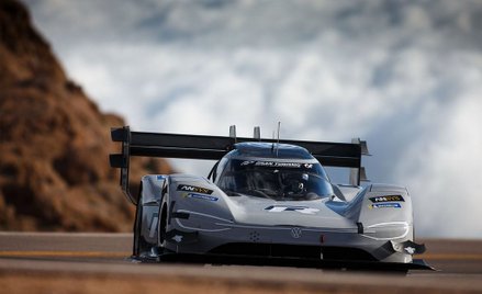 Pikes Peak 2018: To od teraz góra Volkswagena. Padł nowy rekord