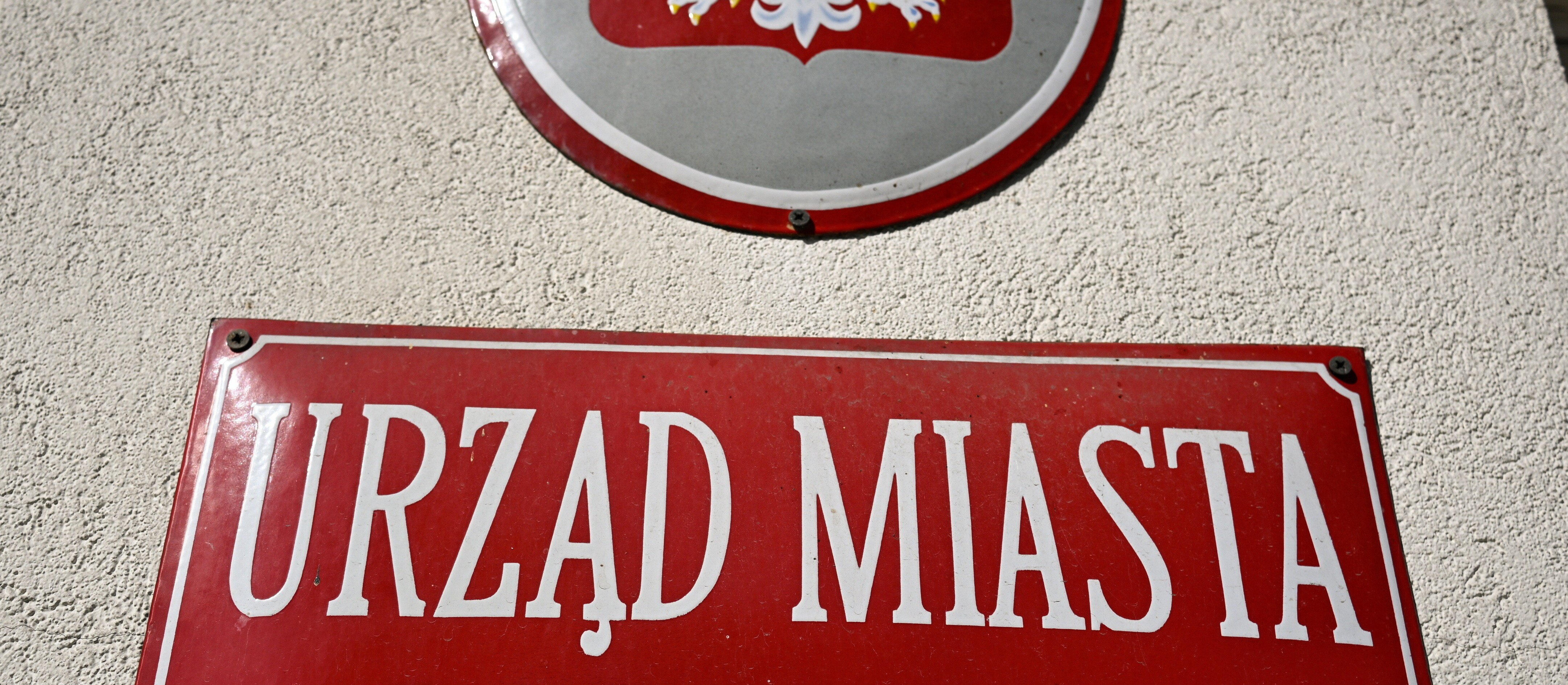 Burmistrz może „zajrzeć” w pensje pracowników podległego mu zakładu budżetowego