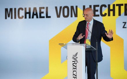 Książę Michael von Liechtenstein, założyciel Geopolitical Intelligence Services.