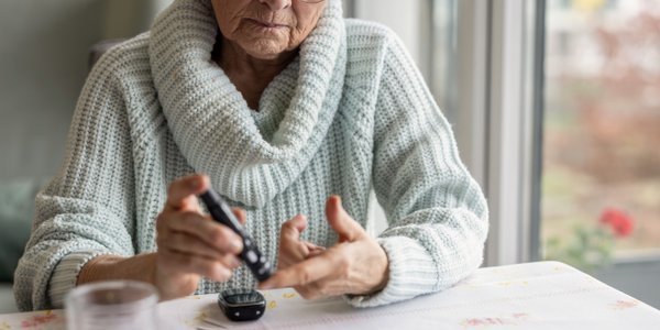 Norma poziomu cukru we krwi. Tyle powinna wynosić u zdrowych osób