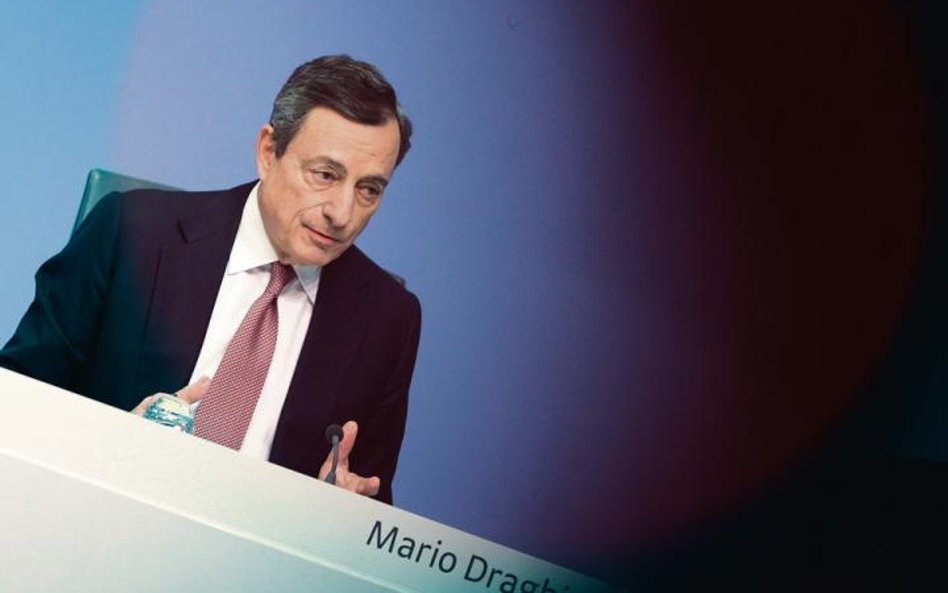 Mario Draghi, szef Europejskiego Banku Centralnego, chce zapewnić wsparcie bankom za pomocą TLTRO. C