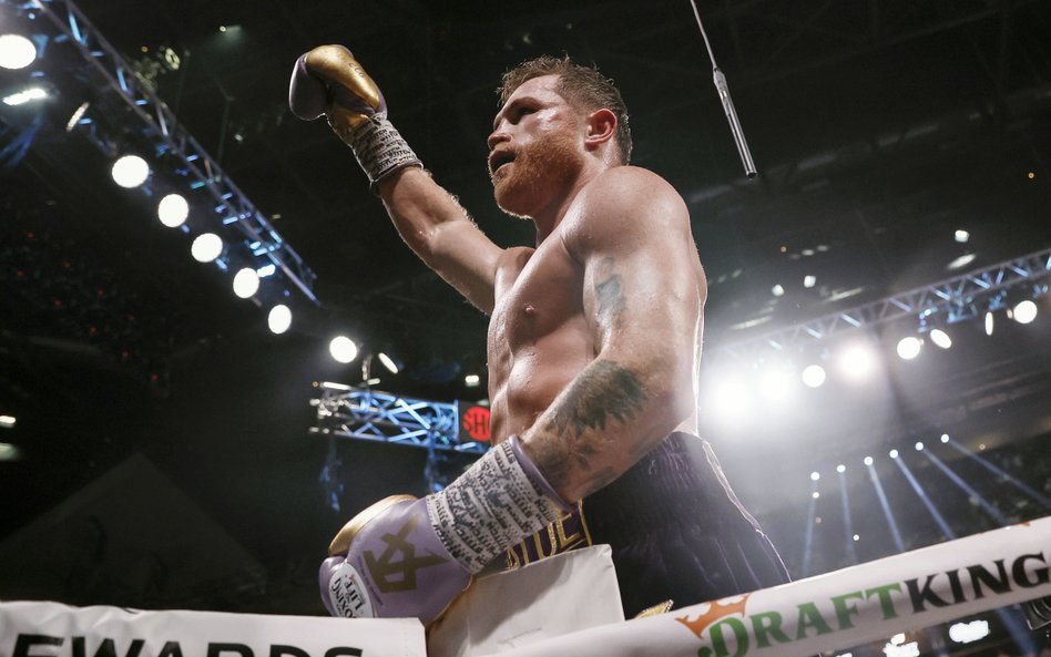 Jermell Charlo, absolutny mistrz wagi junior średniej, szybko zrozumiał, że Saul „Canelo” Alvarez (n