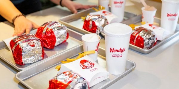 Wendy’s wchodzi do Polski. Kwadratowe burgery jeszcze w tym roku