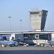 Wieża kontroli lotów międzynarodowego portu lotniczego Chopina