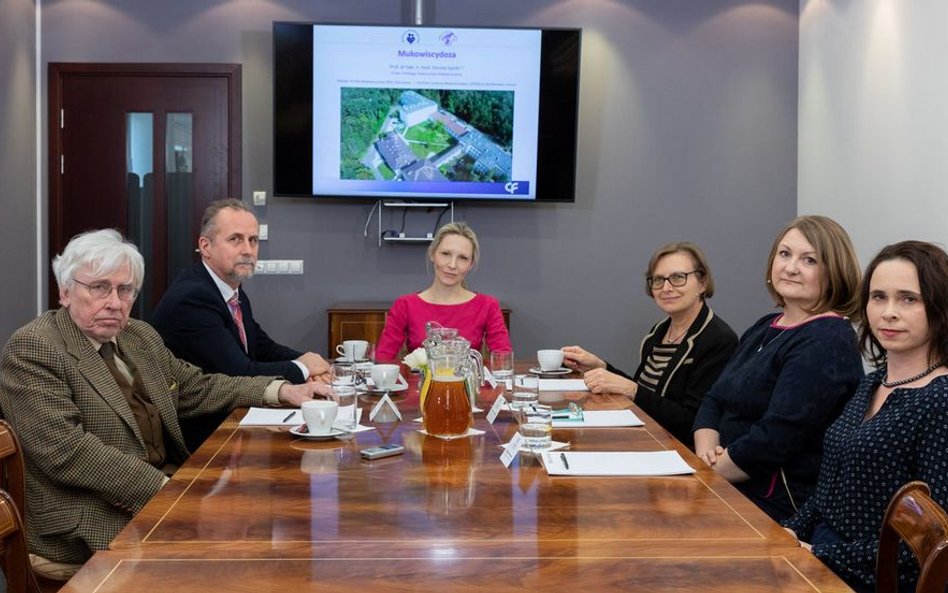 W debacie „Walka o każdy oddech – jak poprawić sytuację chorych na mukowiscydozę i idiopatyczne włók