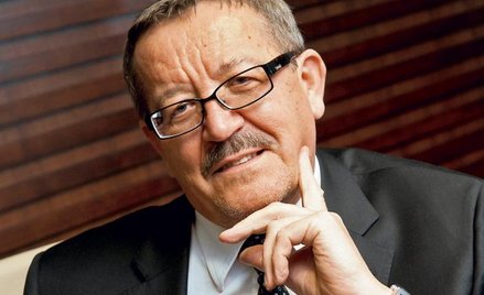 Marian Kostempski, prezes Kopeksu, podtrzymuje deklaracje dotyczące prognoz zysku netto.