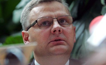Szybka prywatyzacja bez pakietów socjalnych