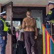 Policjanci będą mogli dokonywać kontroli plecaków, jeżeli uznają to za stosowne - powiedziała Iwona 