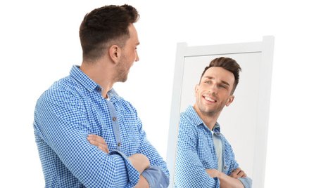 Naukowcy: Narcyzi są mniej podatni na depresję