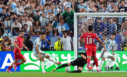 Lautaro Martinez strzela gola na 3:1