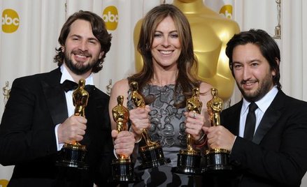 Złota trójka, czyli Kathryn Bigelow ze swym scenarzystą Markiem Boalem (na zdjęciu po lewej) i produ