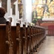 Niemcy: Mniej wiernych, więcej pieniędzy
