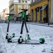 Skuter, e-hulajnogę i auto wypożyczysz na dworcu PKP