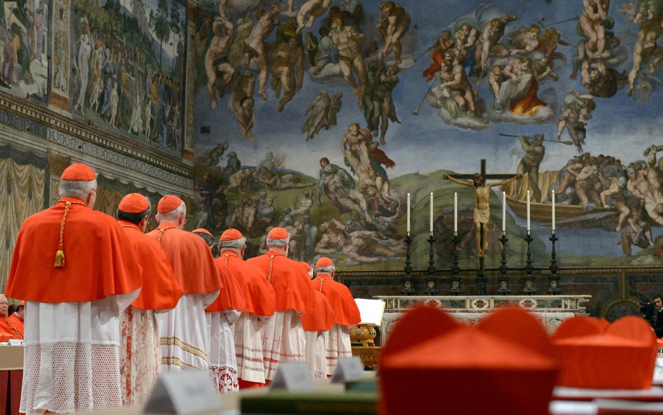 Kardynałowie w Kaplicy Sykstyńskiej