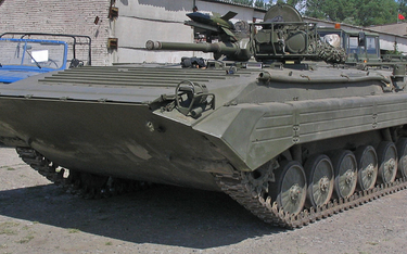 Używana przez armię NRD wersja bojowego wozu BMP-1