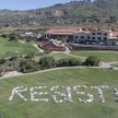 Protestowali przeciw Trumpowi na polu golfowym... Trumpa