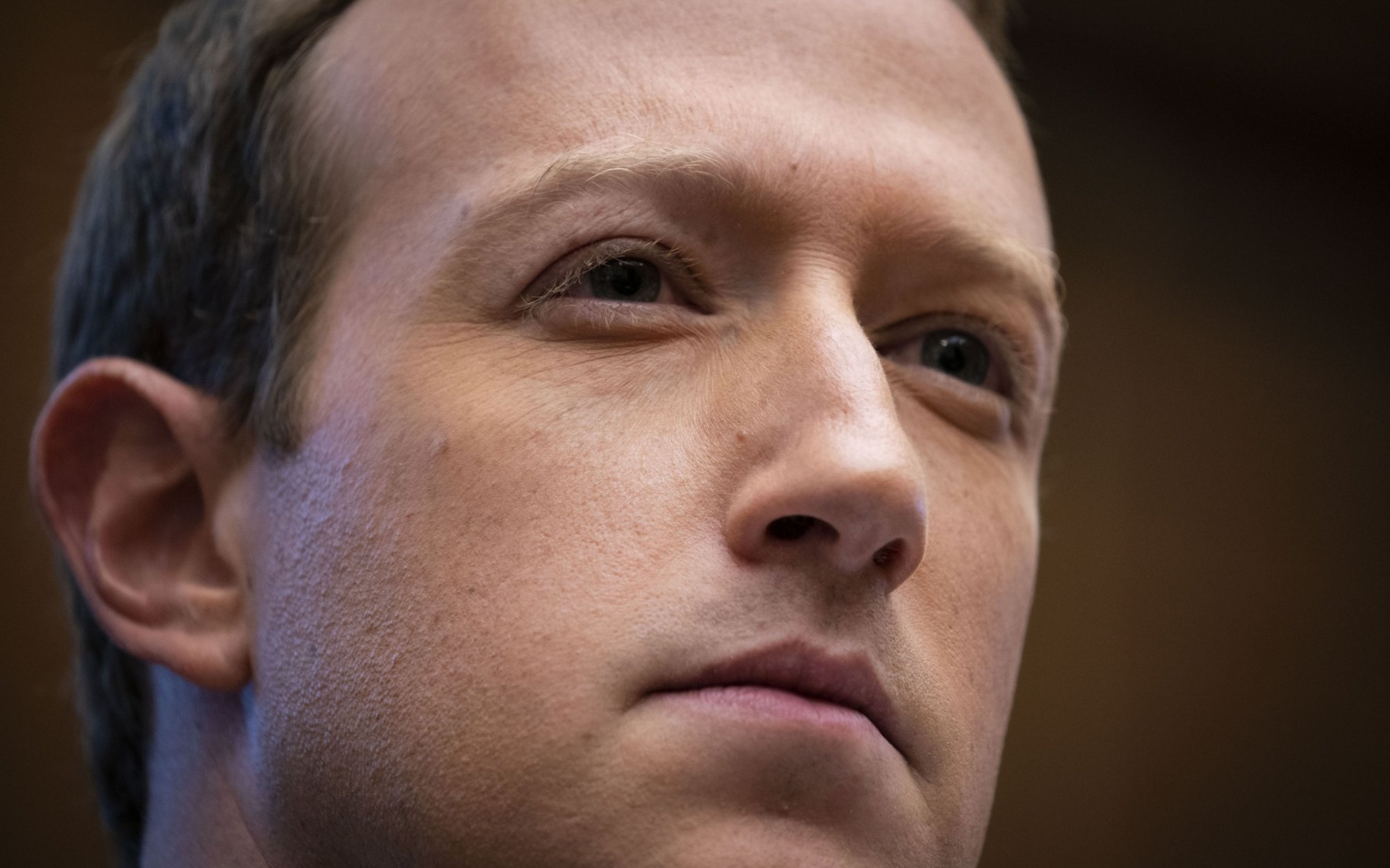 Właściciel Facebooka potajemnie pomagał Chinom, szkodząc USA? Poważne oskarżenia