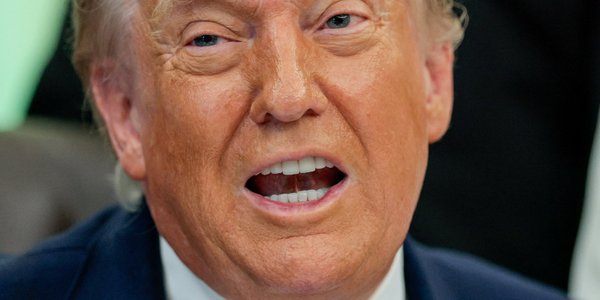 Donald Trump jako Naruto. Fani mangi i anime mają 