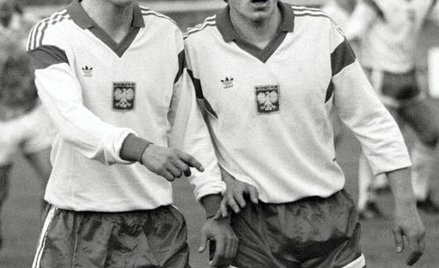 Andrzej Rudy (z prawej) w koszulce polskiej reprezentacji