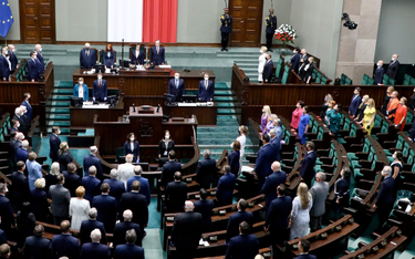 Podczas zaprzysiężenia Andrzeja Dudy zabrakło większości polityków Koalicji Obywatelskiej