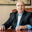 Kazimierz Tomasiewicz zaczynał od sprzedaży biżuterii z bursztynem